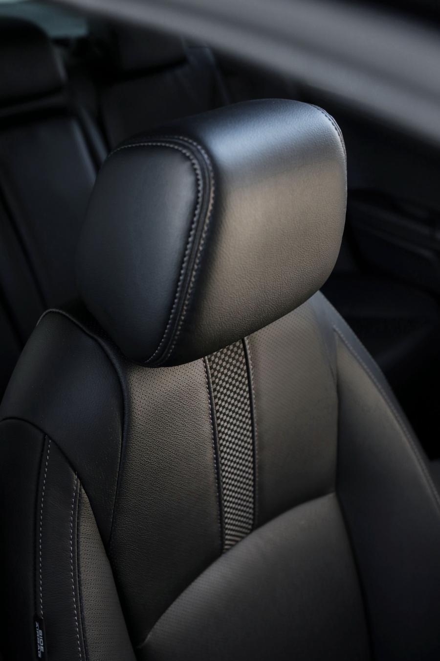 Детали интерьера Honda Civic VTi-LX Sedan (FC) 2019 года  (AU) (фото 20 из 28)